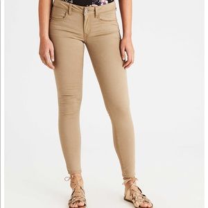 AE Vintage Khaki Jegging (Size 4)